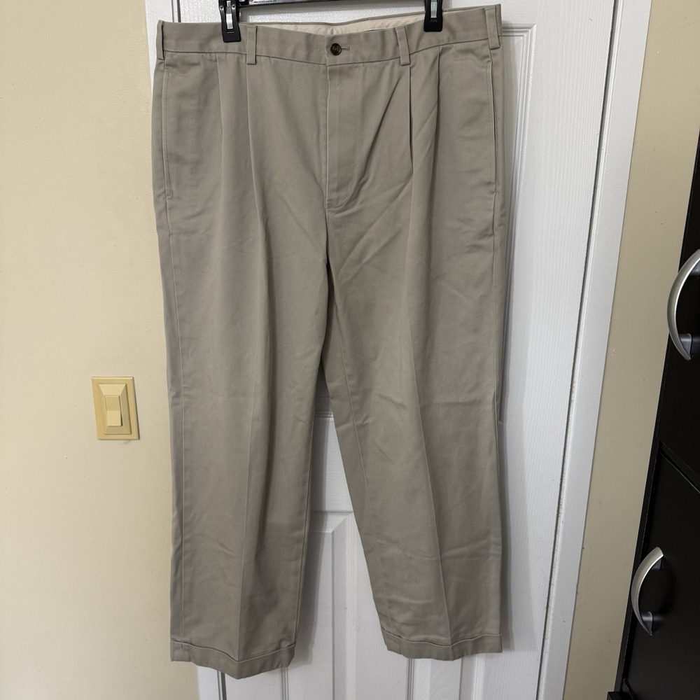 Brooks Brothers Khaki Advantage Chino Elliot Pants Trousers Pleated Cotton